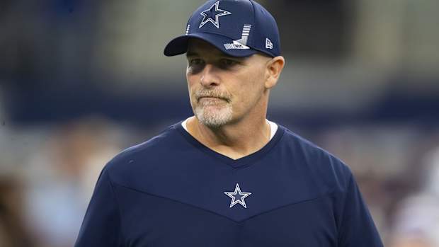 Dallas Cowboys defensive coordinator Dan Quinn against the Carolina Panthers at AT&T Stadium.